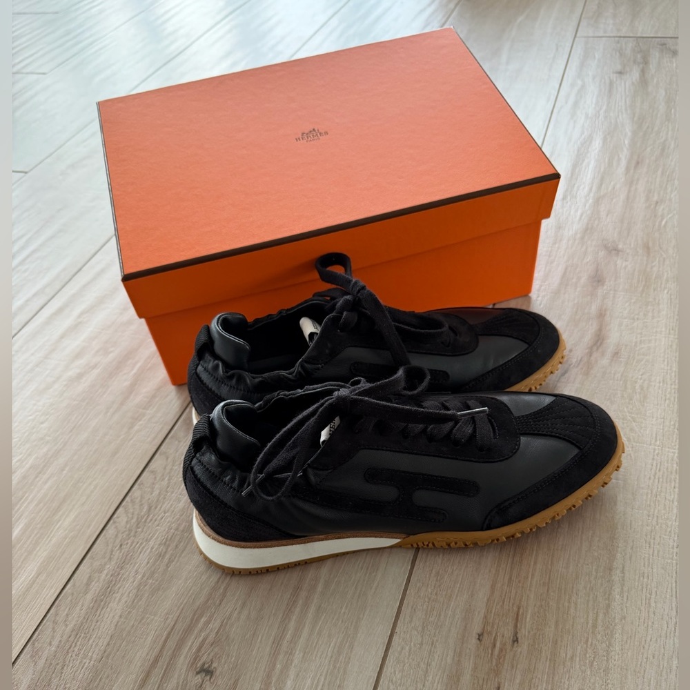 Hermes Womens Jet Sneakers
